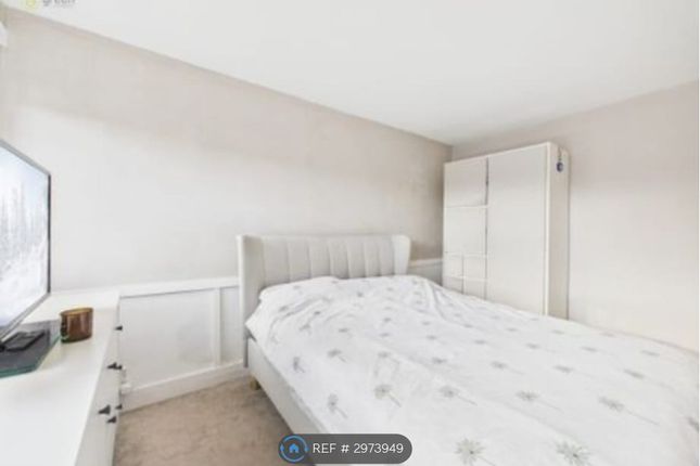 Avalon Close, Birmingham photo 4