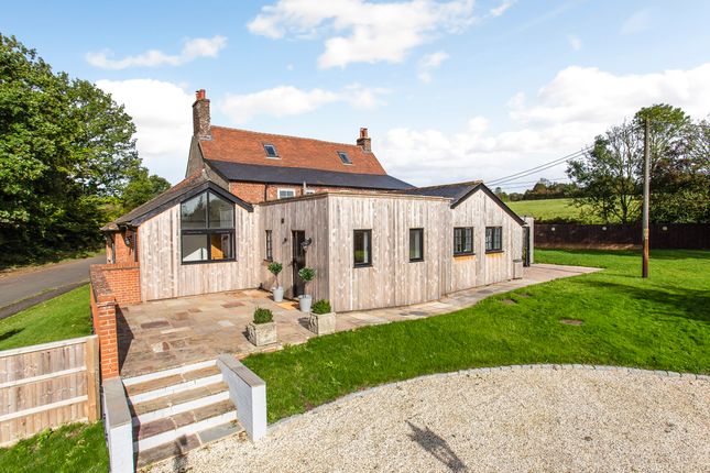 Thumbnail Detached house for sale in Hill Drop Lane, Hungerford