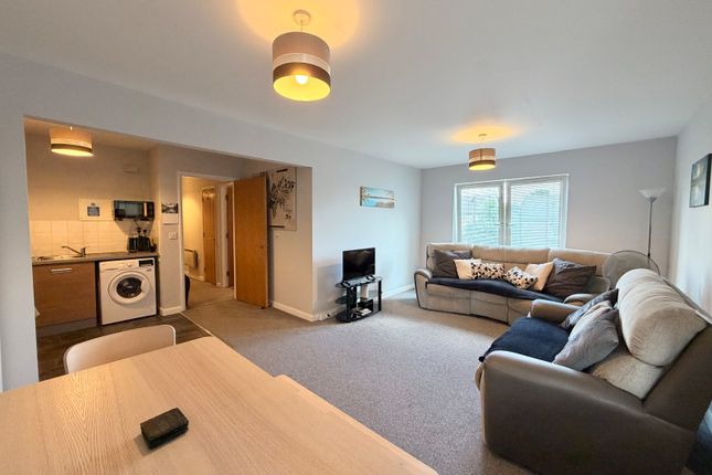 14 Huntsman House,, Dalefield Road, West Yorkshire photo 3