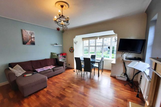 Thumbnail Flat for sale in Monks Drive, Acton, London