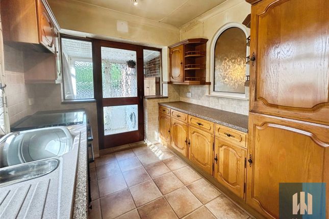 37, Wilman Post, West Yorkshire photo 2