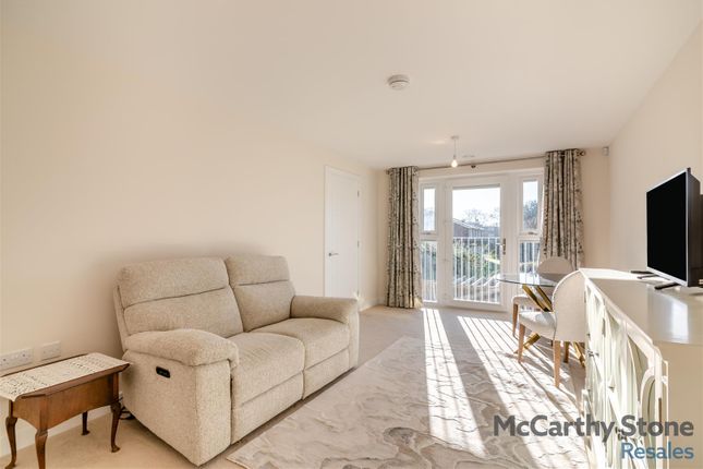 10 Walnut Tree Place, Goring Street, Goring-by-Sea photo 2