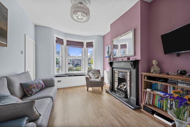 29, Soames Street, Peckham photo 2