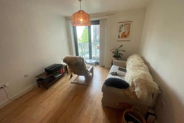 Flat to rent in Waterloo Street, Leeds