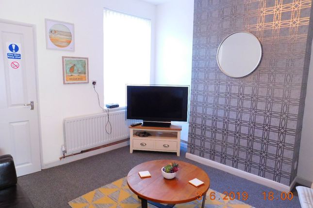 R2, 63 Keary Street, Stoke-on-Trent photo 2