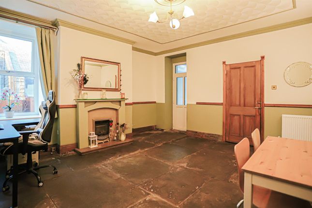 Farmhouse for sale in Pennine Road, Bacup