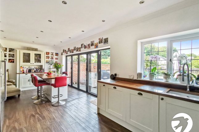1, Beechenlea Lane, Kent photo 2