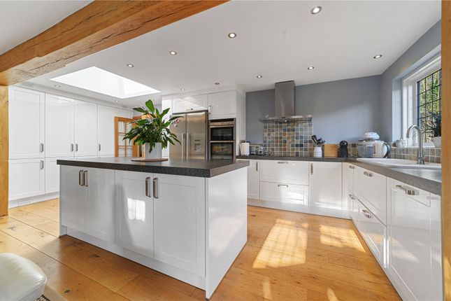 2-bed house on Rainbow Cottage,, Wheelers Hill, Chelmsford, £525,000