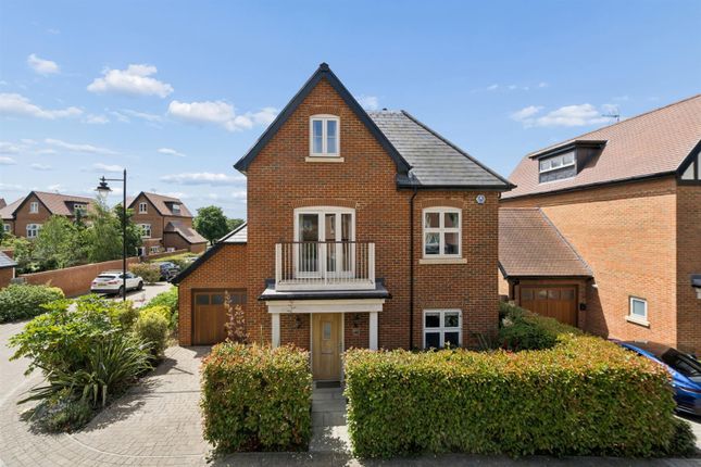 4-bed detached on Laychequers Meadow, Maidenhead, £1,250,000