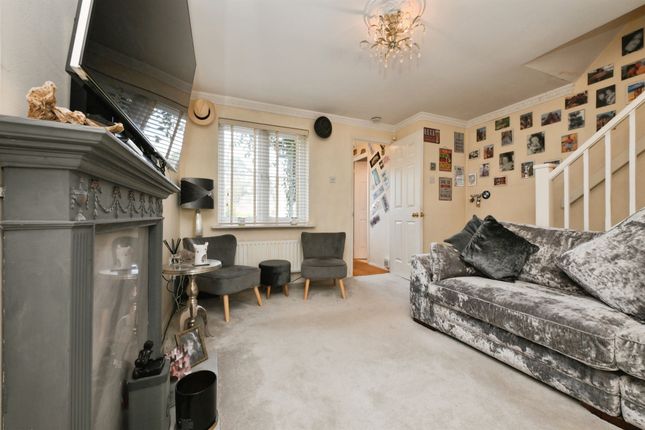 27, The Lynch, Hoddesdon photo 4