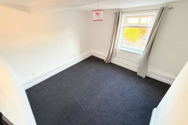 140 Watling Street, Telford photo 4