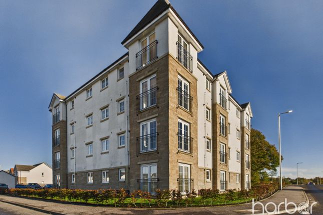 2-bed flat on Moodiesburn, North Lanarkshire, £170,000