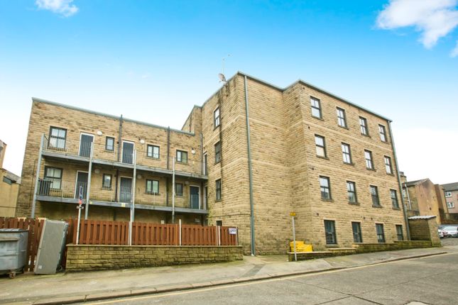 Thumbnail Flat for sale in Sunderland Street, Halifax, West Yorkshire