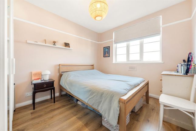 57, Sherbourne Court, Elmers End Road, London photo 4