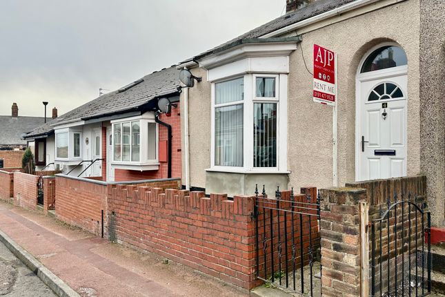 Thumbnail Cottage to rent in Keats Avenue, Sunderland