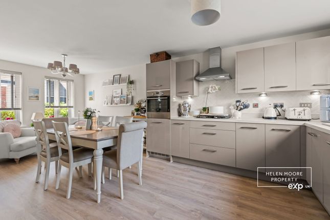 11, Kerswell Close, Ivybridge photo 4