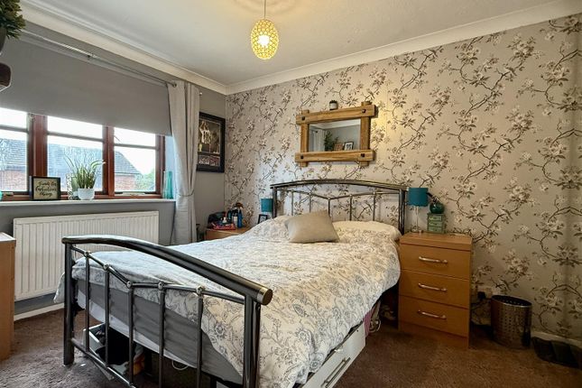 48, The Pastures, Hereford photo 4