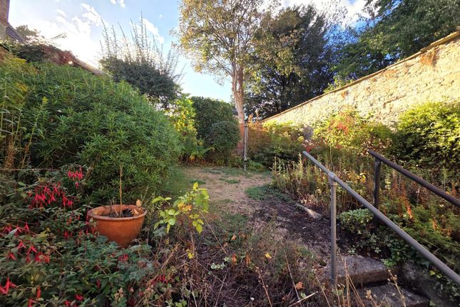 5, Market Hill, Calne photo 2