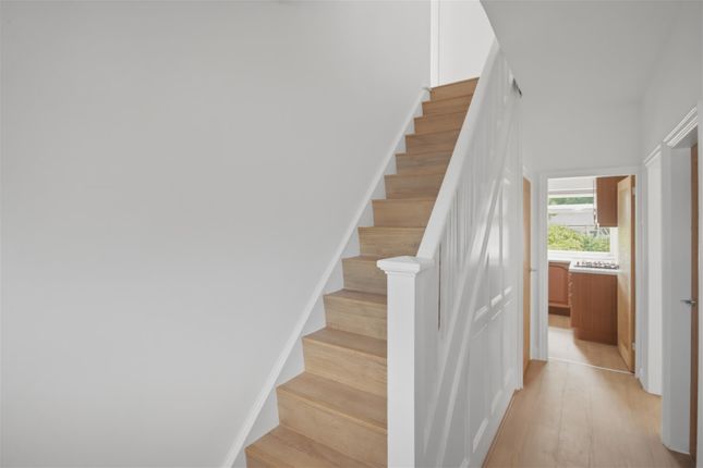 63, Summerfield Road, Chesterfield photo 4