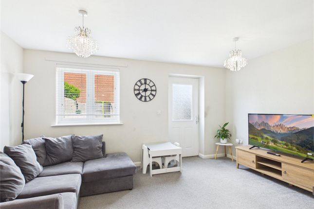 19, Blossom Grove, Nantwich photo 4