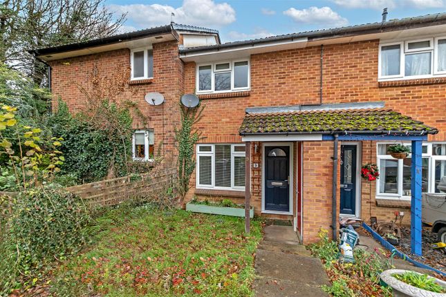 Thumbnail Terraced house for sale in The Leys, St.Albans