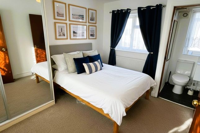 8999d6Da-93E7-4F4A-B6B0-40A635Fde946