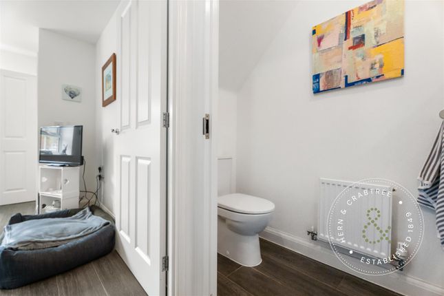 27, South View, Llantwit Major photo 4