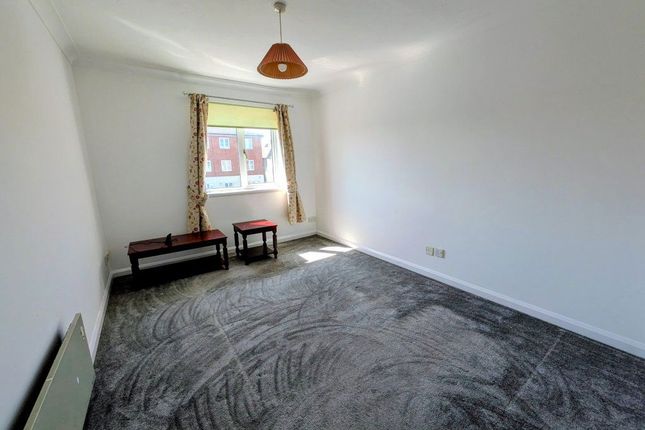 14, Lundy Court, Berks photo 4