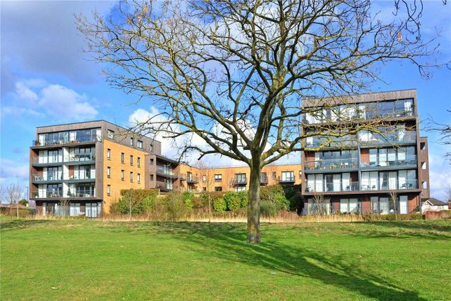 Flat for sale in Campbell Court, 3 Embry Road, London