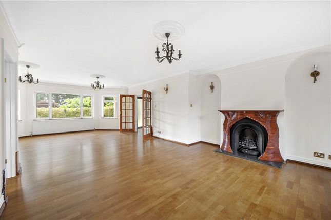The Link,, Ballard Close, Surrey photo 2