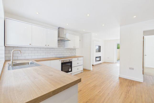 3 Churchfield Close, Ludgvan, Penzance photo 2