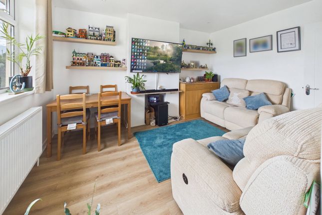107, Barnfield Road, Paignton photo 3