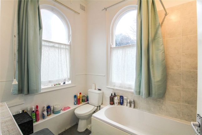 Flat for sale in Lansdowne Square, Weymouth, Dorset
