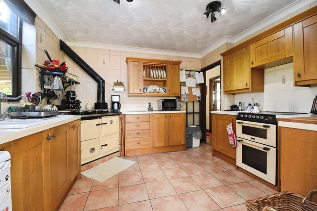 Lilac Cottage, Southend Road, STANFORD-LE-HOPE photo 2