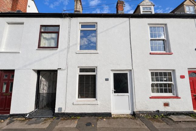 2-bed house on Woodmancote, Dursley, £250,000