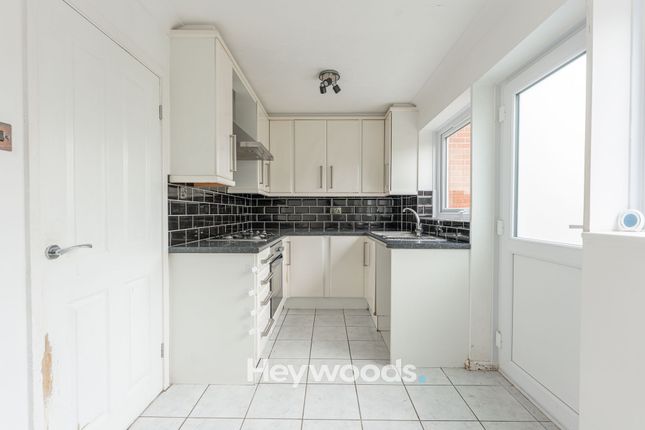 9 Ledbury Crescent, Stoke-On-Trent photo 3