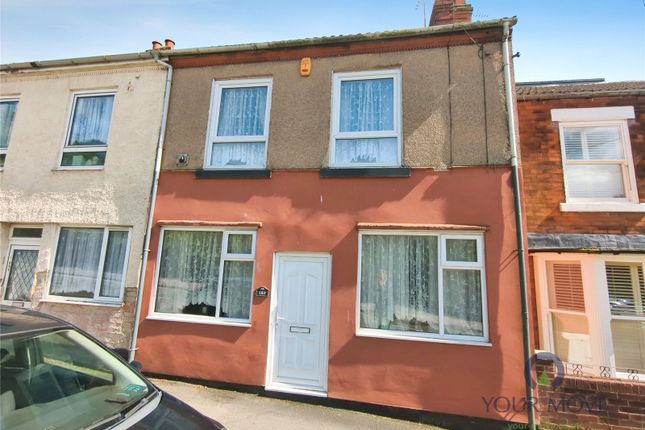 3-bed house on 157, High Street, Alfreton, £80,000