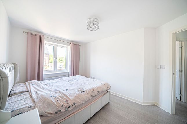 7 Eddery Road, Andover photo 4