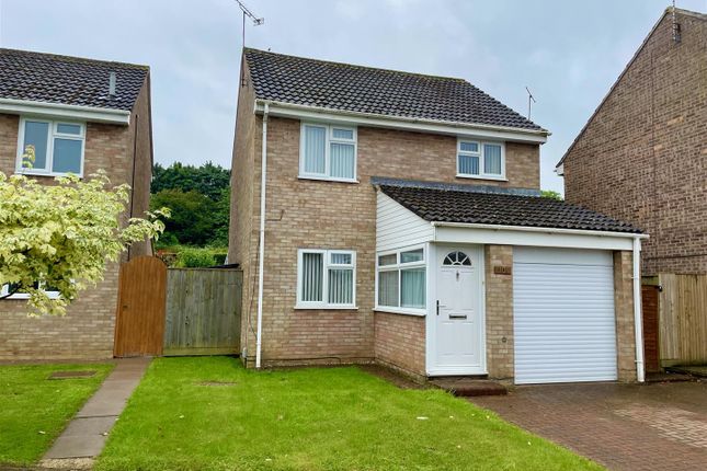 Thumbnail Detached house for sale in Hollinsmoor, Swindon