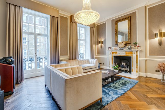 Thumbnail Town house for sale in Chester Street, London