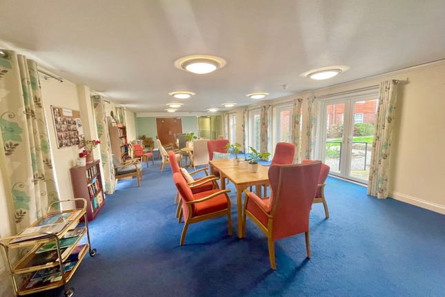 Flat for sale in Gainsborough Lodge, South Farm Road, Broadwater, Worthing