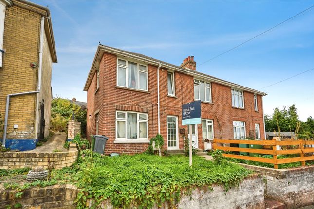 3-bed semi-detached on 42, Barton Road, Isle of Wight, £90,000