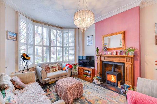62, Roath Court Road, Cardiff photo 2