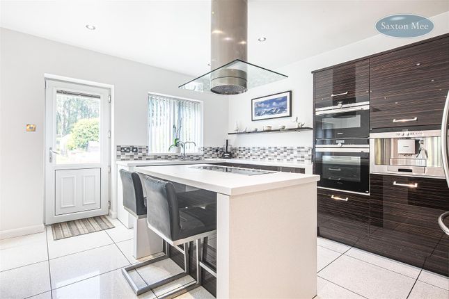22, Wood Walk, Barnsley photo 4