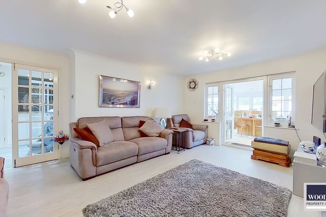5, Bittern Close, Cheshunt photo 2