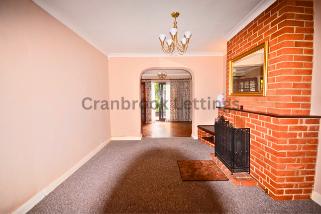 Thumbnail Terraced house to rent in Caterham Avenue, Clayhall, Ilford