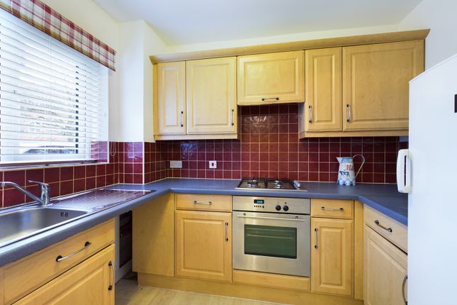 27, Court View, Gloucestershire photo 2