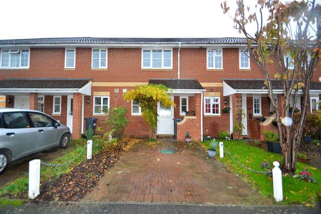Houses for Sale in Hanworth Park, Greater London