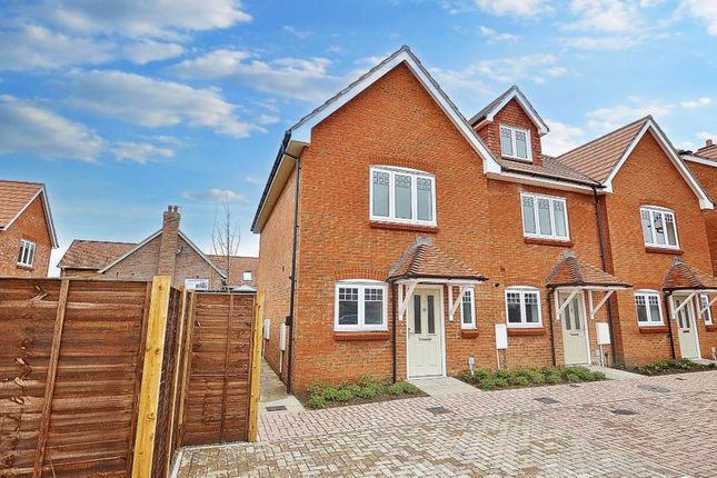 End terrace house for sale in Grove Lane, Aylesbury