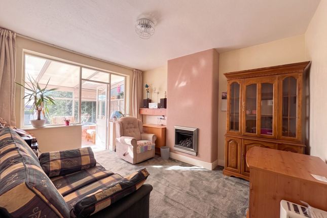18 Mesne Lea Road, Manchester photo 3